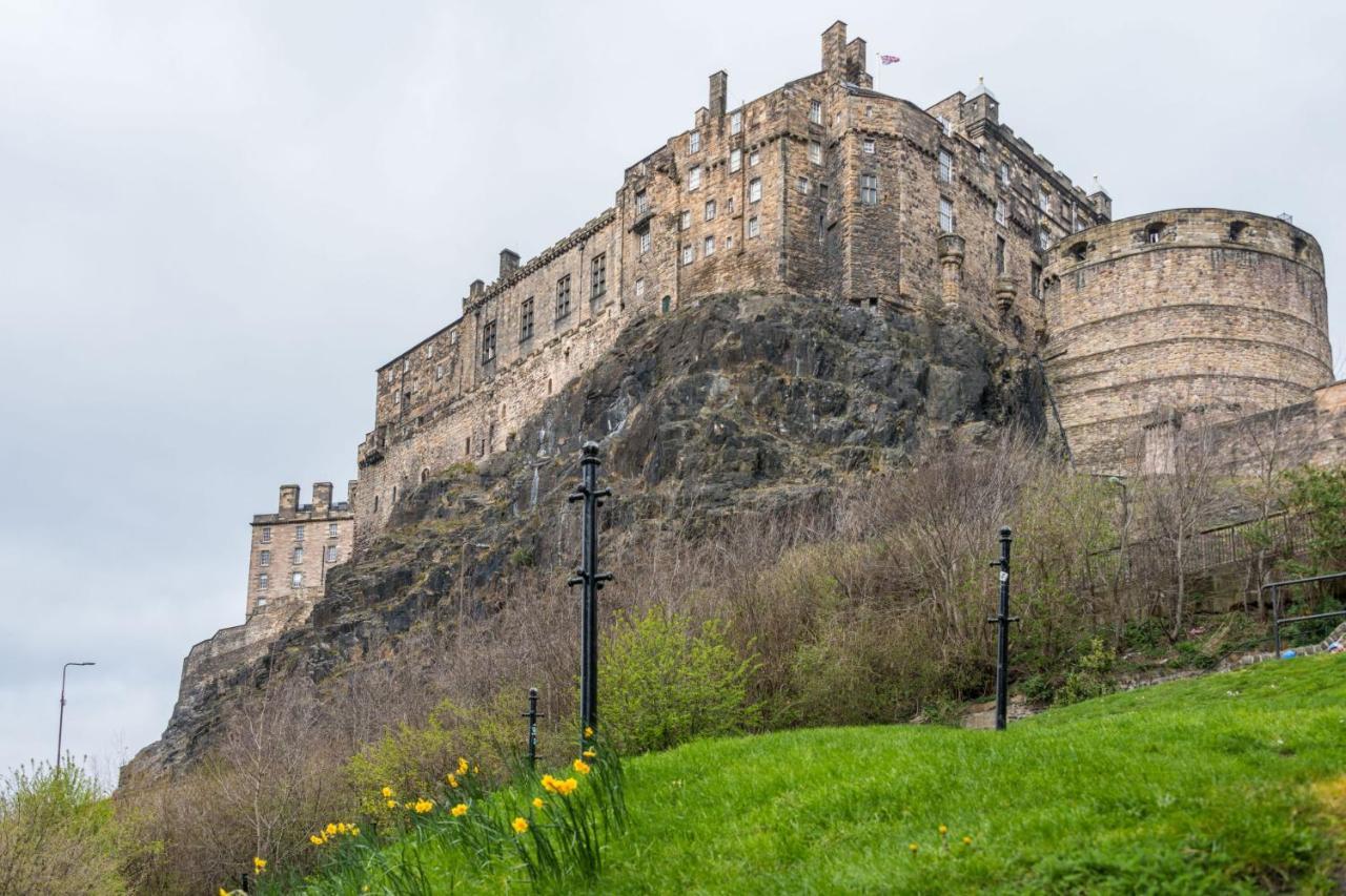 Kings Stables, Grassmarket Villa Edinburgh Exterior photo